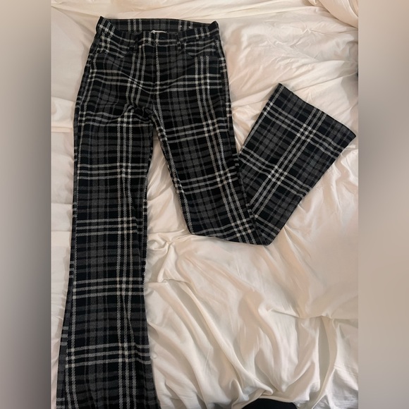 American Eagle Outfitters Pants - American Eagle, Stretchy Plaid Pants. 8 Tall.